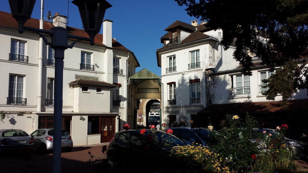 Hotel Du Cheval Rouge Versailles Esterno foto